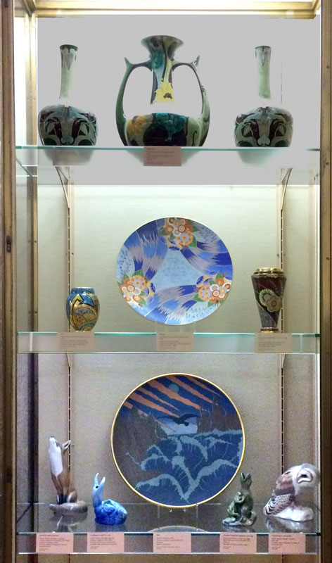 Carlton Ware exhibits at the Fitxwilliam Museum