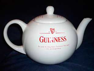 Fake Carlton Ware Guinness Teapot 1