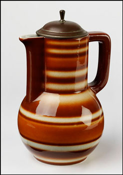 Cocoa jug made by Christian Carstens pottery