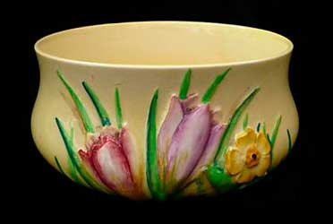 Carlton Ware Floral Embossed CROCUS bulb bowl